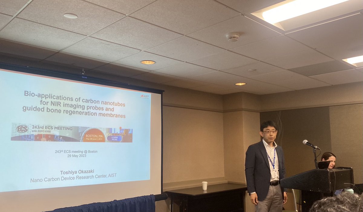 Dan_A_Heller's tweet image. Toshi Okazaki presents bone regeneration with carbon nanotubes ⁦@ECSorg⁩ #ecs2023!
