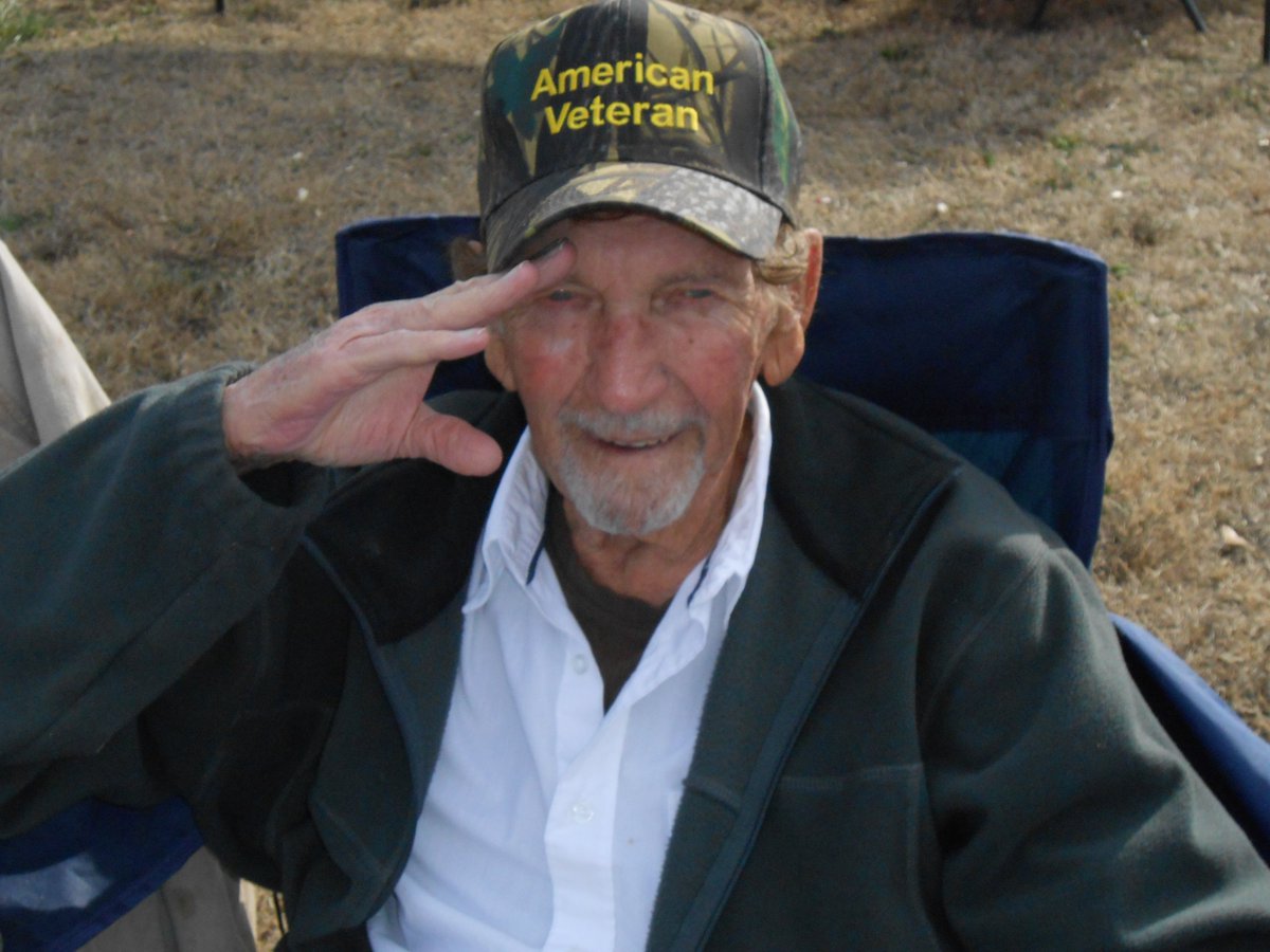 My dad survived WWII and had me. 
We enjoyed freedom and prosperity 
because of those who died! 
So many wars...  so many died! 
With great reverence and gratitude, 
I am appreciative and give thanks to 
everyone who gave everything for all of us!