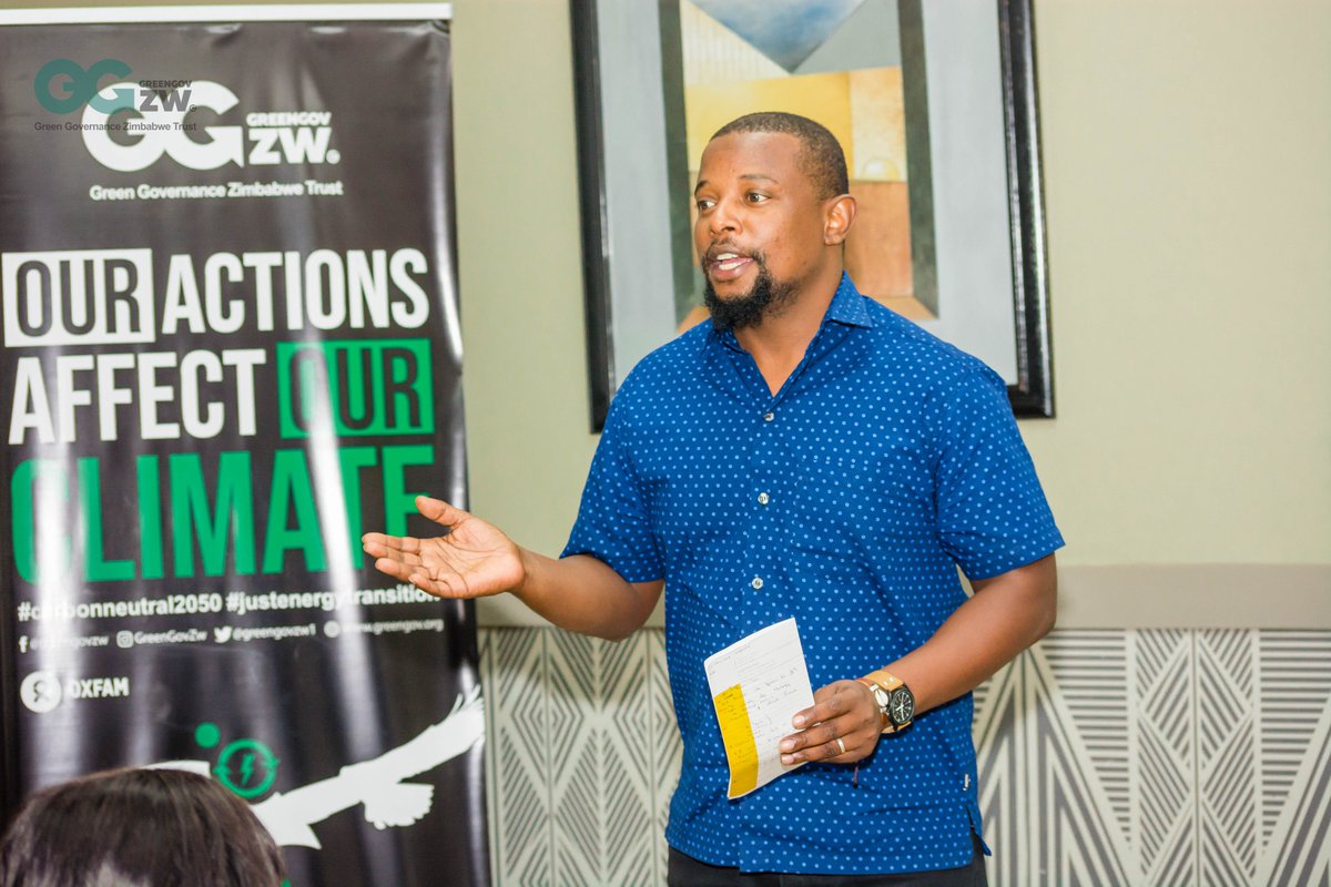 greengovzw1's tweet photo. @greengovzw1 Director Mr @FrankMpahlo shares key take-aways from the National Youth Climate Change Action Symposium. 

1. Loud and consistent climate awareness
2. Dvlp energy transition roadmap
3. Pursuit of local energy solutions
4. Observing human rights @OxfaminSAF https://t.co/RdaBkiklIF