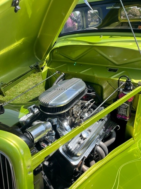 Hoods up at today's Vale of Glamorgan Classic Car Show. #classiccars #classiccarshow #oldcars