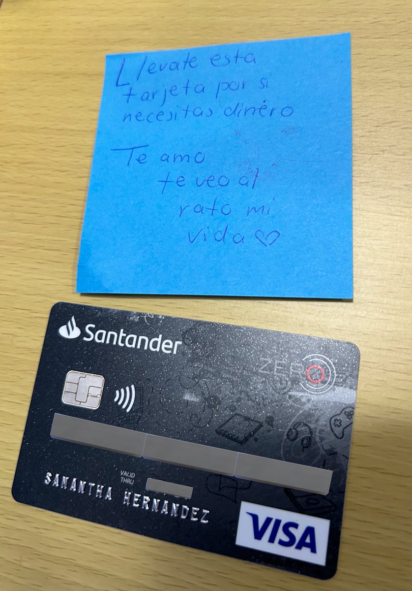 Yo: me siento triste
Mi novia sugar: