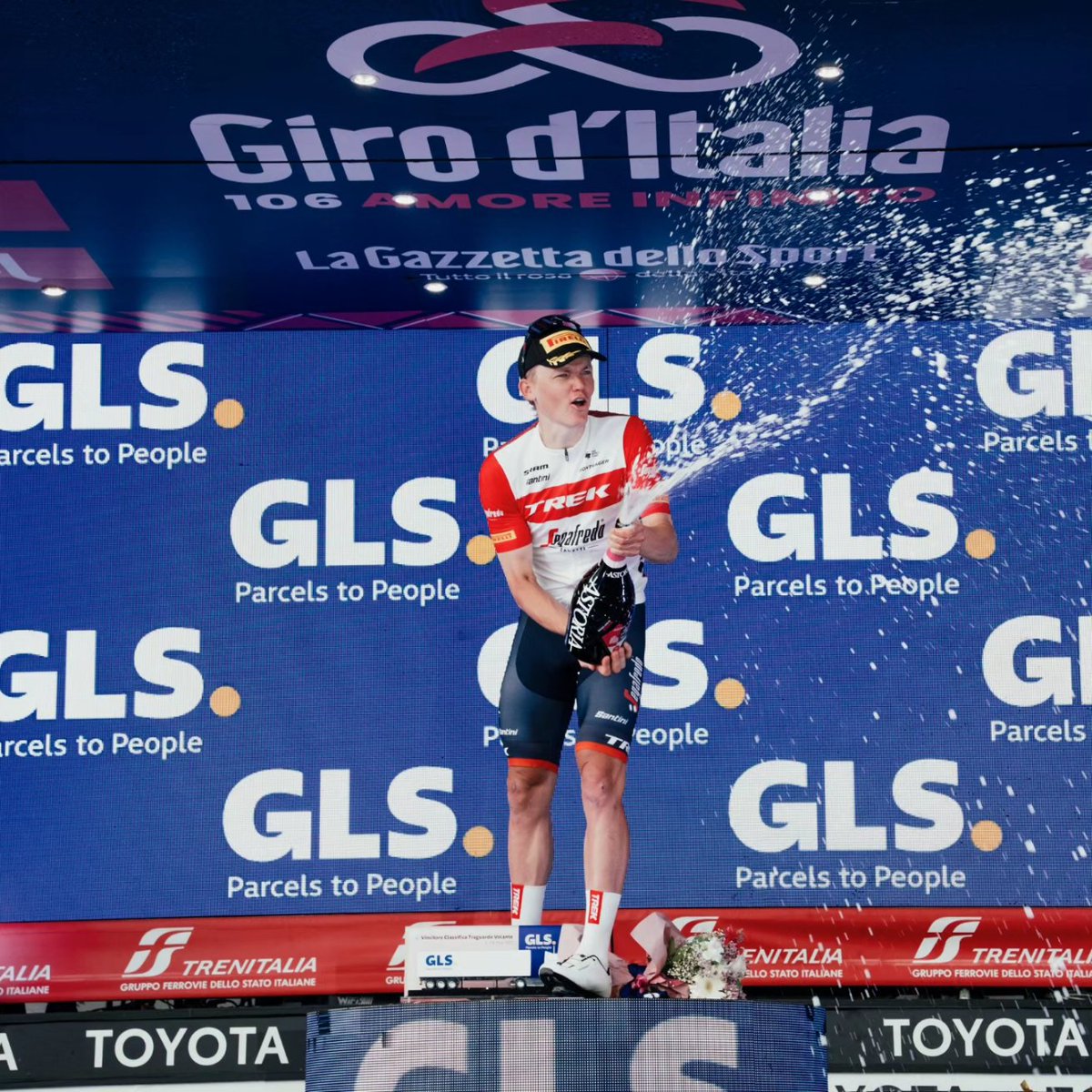 Tomashuuns's tweet photo. My first ever #Giro is done. And boy will it be one to remember. Not only have I finally ticked off all three GTs, but this one was most definitely my most successful one and I even made it on the big podium in Rome! https://t.co/Y7jfSttBw1