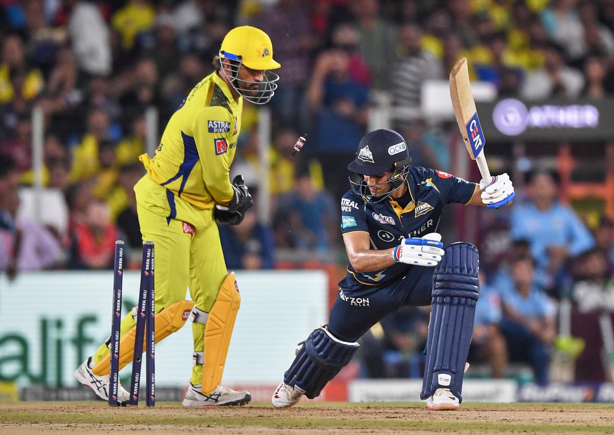 ISiddharthSoni's tweet photo. Again MSD Do Stumped Gill in 0.12 sec that's the mesmerizing moment #CSKvsGT #IPL2023Final #CSK #MSD https://t.co/OoJXgYWDSh