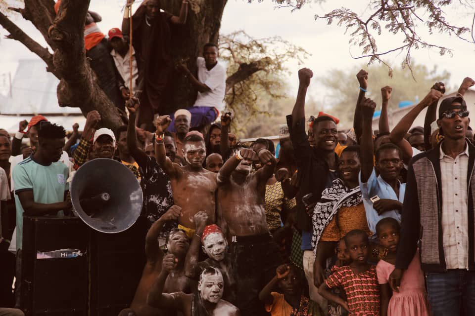 Mwamba <a href="/freemanmbowetz/">Freeman Mbowe</a>, Kata ya Igurubi, katika mkutano wa jioni Mei 29, 2023 Jimbo la Igunga, Ikiwa ni mkutano wake wa sita kwa siku ya leo.

Watanzania wana KIU ya Mabadiliko.🔥

#Plus255KatibaMpya