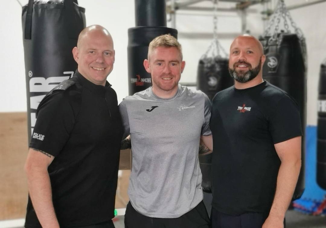 PSOSDunfermline's tweet photo. Team behind #PunchBeyond back together @trenchboxing planning 5 High School rollout across West Fife starting August
Prevention is key to tackling violence... Lets invest in education to create safer future for young people!
#PunchBeyondYourLimits
@FifeActiveSch https://t.co/0HSZAUSF57
