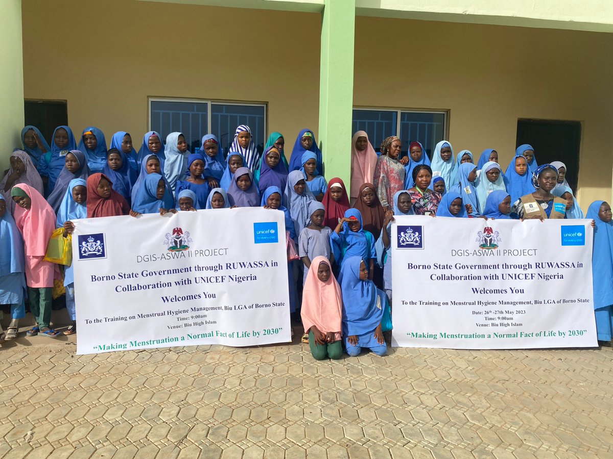 UNICEF_Nigeria's tweet photo. Pads = comfort during menstruation!

Girls affected by conflict deserve comfort too. With @DutchMFA, we are empowering school girls in north-east 🇳🇬to achieve good menstrual hygiene with self-produced reusable pads.

💙#MenstrualHygieneDay https://t.co/K3rOmq8Jpd