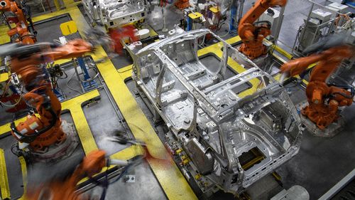 benglaze's tweet image. EXCL: Tories have 'murdered' manufacturing, says union leader amid fury at missing #IndustrialStrategy 

mirror.co.uk/news/politics/…