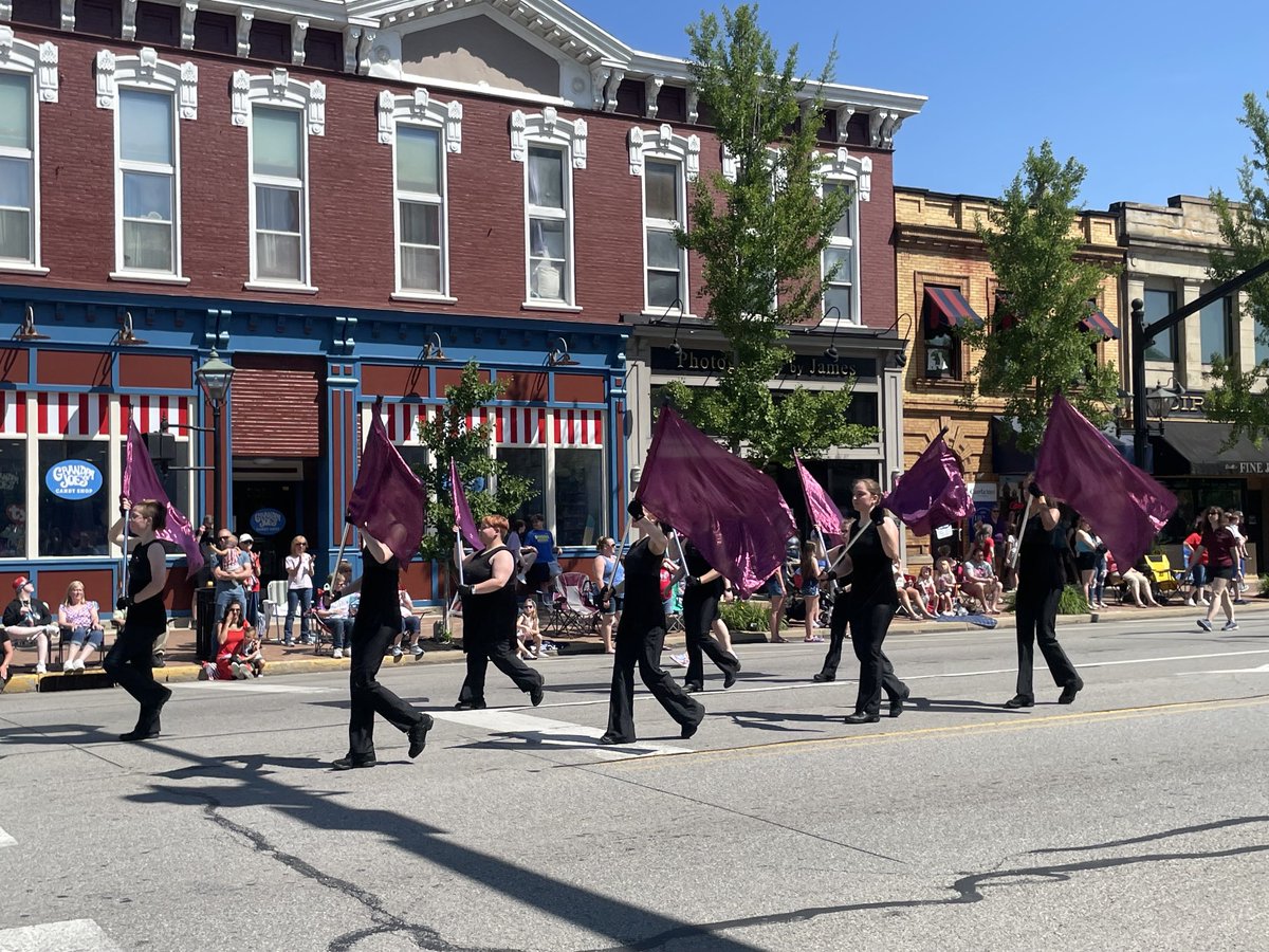 Mrs. Bechdel tweet media