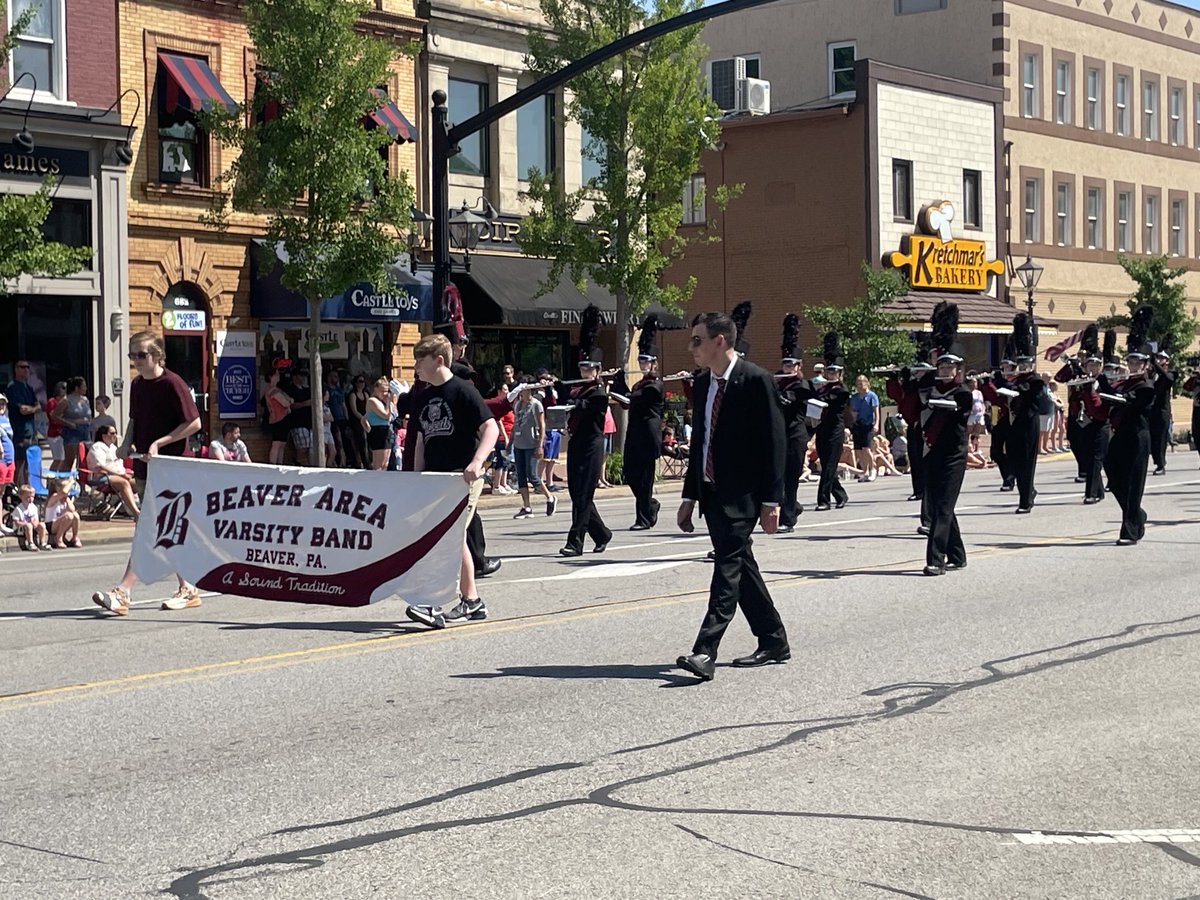 Mrs. Bechdel tweet media