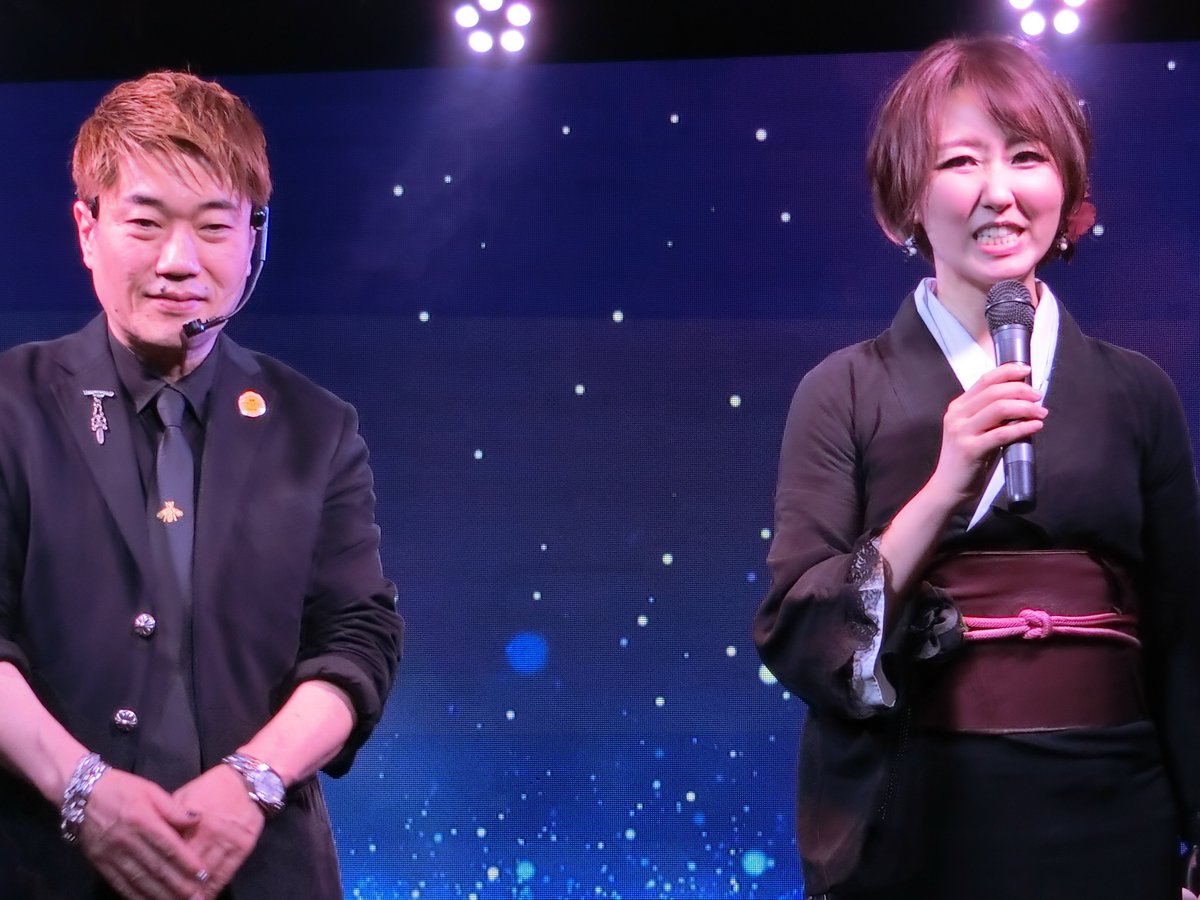 yoyokade's tweet photo. 六本木オズマンド 2023.5.28
今回izumaさんとのコラボで初��て一星さんの演技を堪能しました。カード、コイン、キューブすべて素晴らしく、私のスマホカメラを使ったカード当てには驚愕しました✨♦️♠️♥️♣️
#摩耶一星
#MayaIssey
#izuma #RoppongiOSMAND #オズマンド https://t.co/FApGsZPyK5