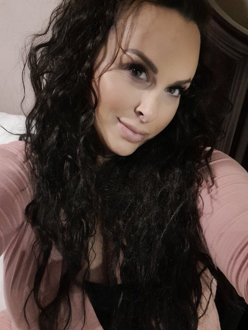 Im in home stretch less then 5 weeks from birthing my baby she is the last human that i will have the