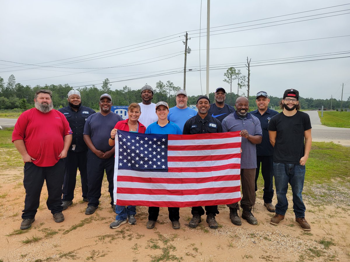 AbtrexII's tweet photo. Happy Memorial Day everyone. 

"Greater love has no one than this. Than to lay down one's life for his friends." 
John 15:13

#happymemorialday #rememberthosewhoserved https://t.co/2zhPXqlvcF