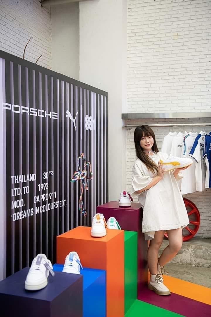 wwinnie48's tweet photo. ♥️☀️🐶
#miusic
#DreamsInColours #PTH30 #Porsche #PorscheLifestyle #PorschexPUMA #PorscheThailand #PUMA #PUMAThailand
https://t.co/BqzAOqFlIQ
https://t.co/BXywMACC9K https://t.co/ipjNpHVSOo