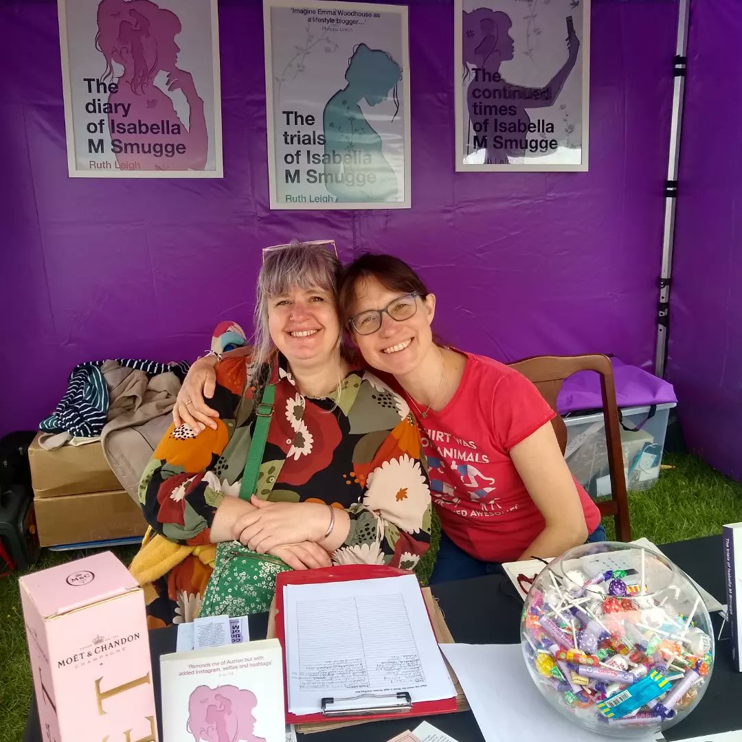 Top mates and part of the Issy Smugge entourage at Ruth Leigh Writes at @HelminghamHall today @instantapostle #sellingbooks #BankHolidayMonday #artisanmarket #issyontour