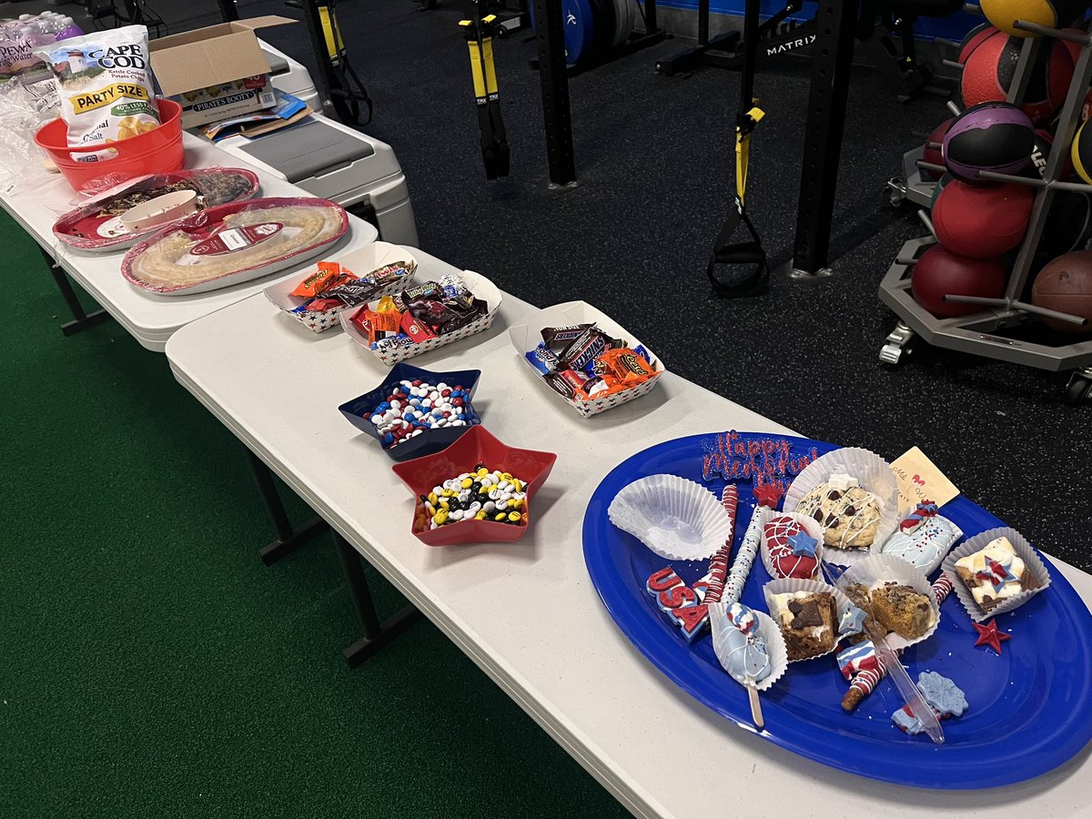 Coaches and officials make one last stop by the hospitality room. Grab something for the road. 

I might just eat the whole charcuterie board. 

Thank you <a href="/stingvb1988/">Milwaukee Sting 🏐</a>