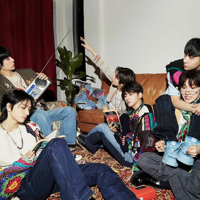 kchartsmaster's tweet photo. BOYNEXTDOOR (@BOYNEXTDOOR_KOZ) will make their official debut today at 06PM KST. https://t.co/twrXLogkCt