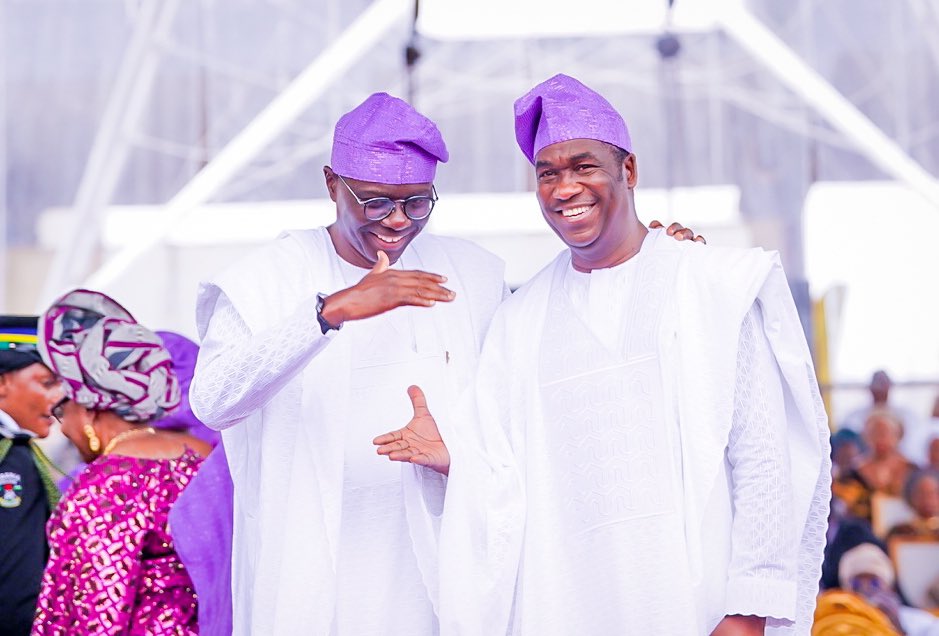 For the first time since 1999, Lagos has the same deputy governor for both first and second term. 

A partnership that works. A solid brotherhood.

<a href="/jidesanwoolu/">Babajide Sanwo-Olu</a> <a href="/drobafemihamzat/">Obafemi Hamzat</a>