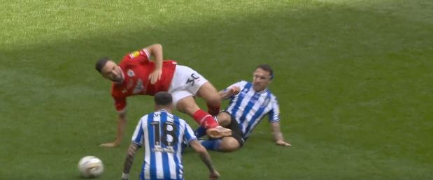 talkSPORT tweet media