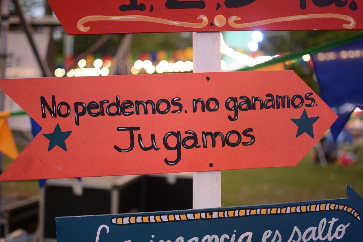 _SantaFeCapital's tweet photo. ¡Domingo a pura diversión!
🪁Así vivimos una nueva edición de "Es Cosa de Barrio", el segundo encuentro de esta propuesta educativa, cultural y de integración🎪
🍬El programa continúa el próximo domingo en el #ParqueFederal. La cita es a las 15.30, con entrada libre y gratuita. https://t.co/FKCALqkbhe