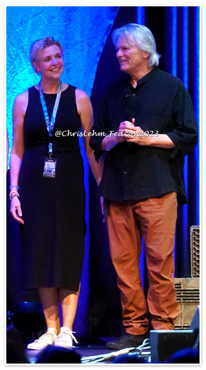 Photos from the opening ceremony 
#FedCon  #Stargate