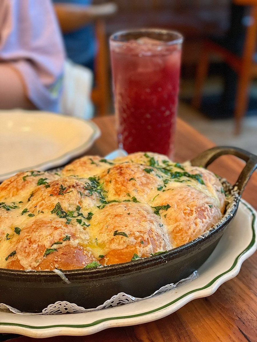 MeshooNon's tweet image. I chose  delicious food as lunch with my friends.🥪🥪