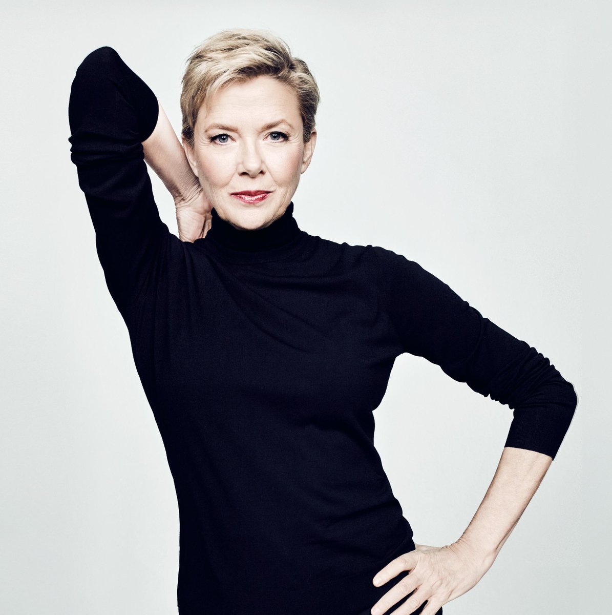 'Right now, I love the fact that I have so many opportunities, but I know this privileged position cannot last. That doesn't mean that I'll stop working. I picture myself as an old actress doing cameos in films with people saying: 'Isn't that that Bening woman?'' 
#AnnetteBening