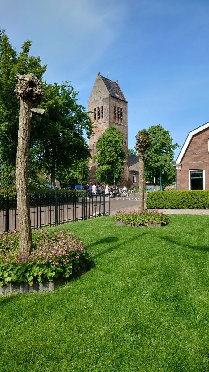 unykk's tweet photo. @WillemVermelt @Fietselfsteden @OmropFryslan #Wikel #Fyts11 @Fietselfsteden @OmropFryslan https://t.co/6d5Yy1pyov