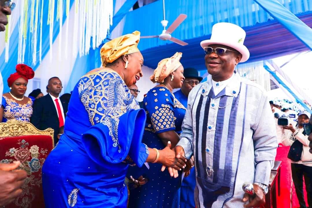 berebaishmael's tweet photo. Rivers State witnessed a smooth transition of power from @GovWike to his able successor Governor @SimFubaraKSC on May 29, 2023 #InaugurationDay at Yakubu Gowon Stadium, Port Harcourt.

#GovSim #Succession #Ukraine

Buhari | Karma | Shege | The End | Pastors https://t.co/Y6rfN0Sf6z