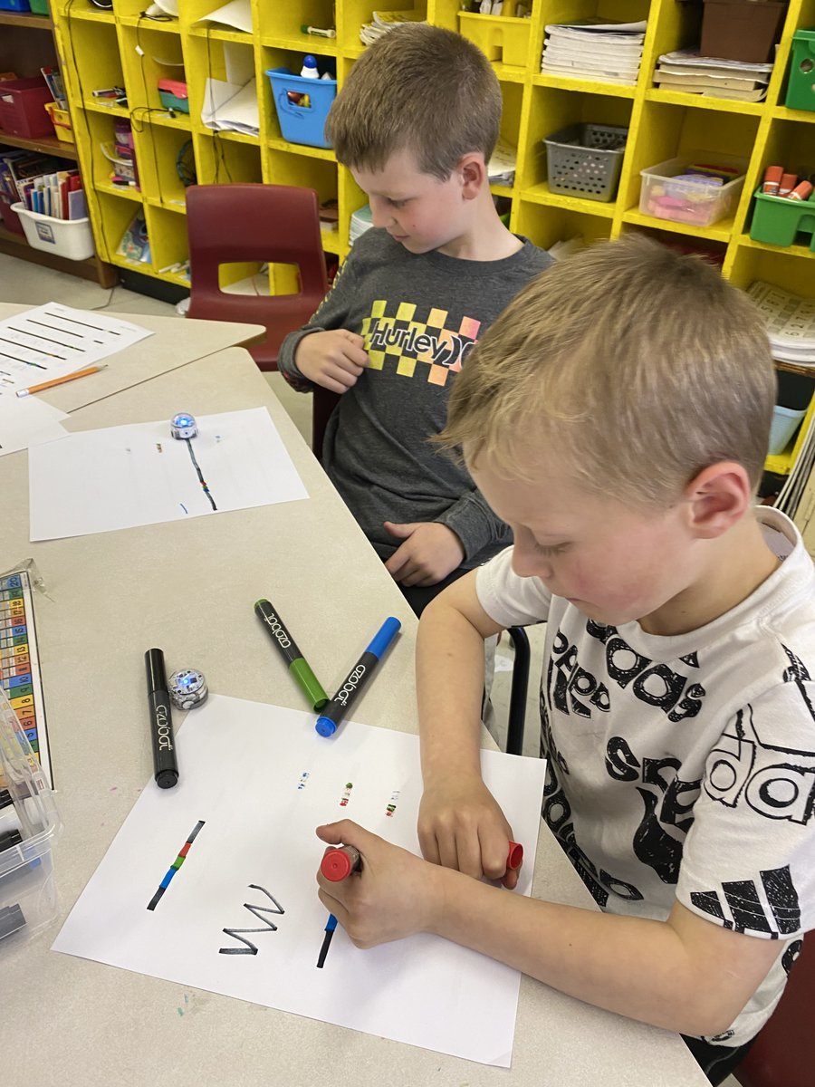 spa_benoits's tweet photo. The grade one class at St. Peter's participated in an addition and subtraction problem solving activity using Ozobots with our reading specialist.  Yay for learning with technology! #learningisfun #coding
@NLESDCA
@brilliant_labs https://t.co/9THondbiAL