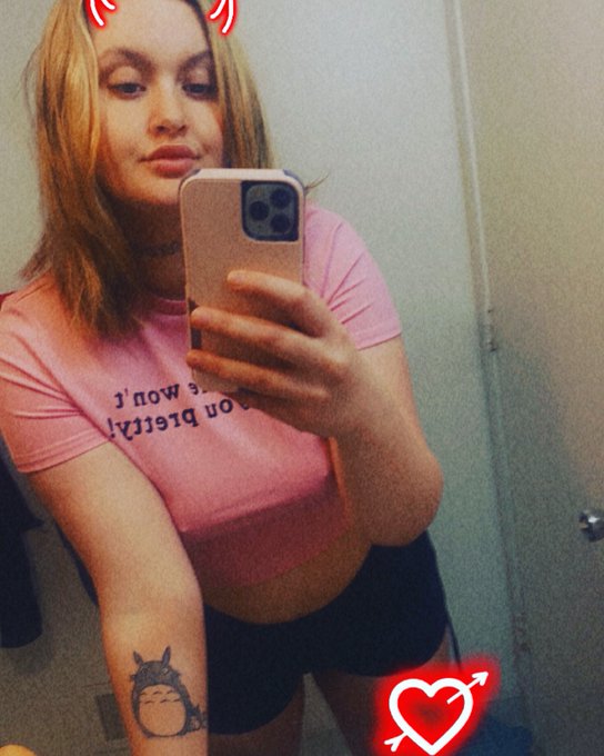 Come hang with me on mfc 💗 https://t.co/NyofRyyMtz<a href="/tag/skype"class="tags"><span>#skype</span></a>