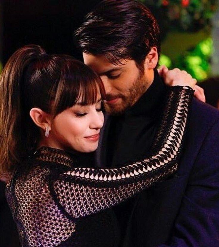 @Luanaisme @ARIANA31413118 E stata una bellissima serie, rimasta nei nostri cuori 💕 come la migliore serie #NazFer #Dolunay