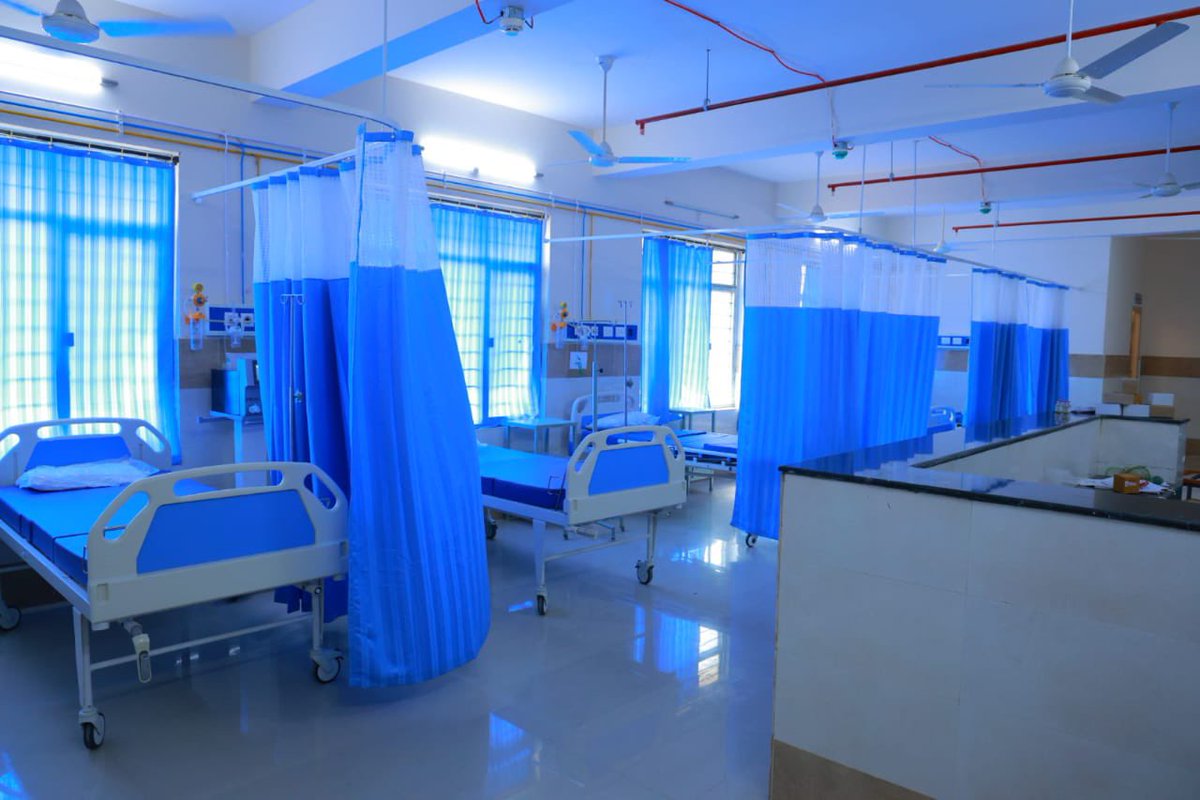 BRSHarish's tweet photo. Delighted to share that 30bedded Community Health Centre Achampet, Nagarkurnool District has been upgraded to 100 bedded Hospital with ICU, Emergency & Pediatric ward, OT, Dialysis unit, Blood bank and other facilities. 

This is a testimony to CM Shri #KCR Garu’s vision towards #ArogyaTelangana

People of Achampet will have better health facilities as, I will be inaugurating the hospital tomorrow in their esteemed presence.