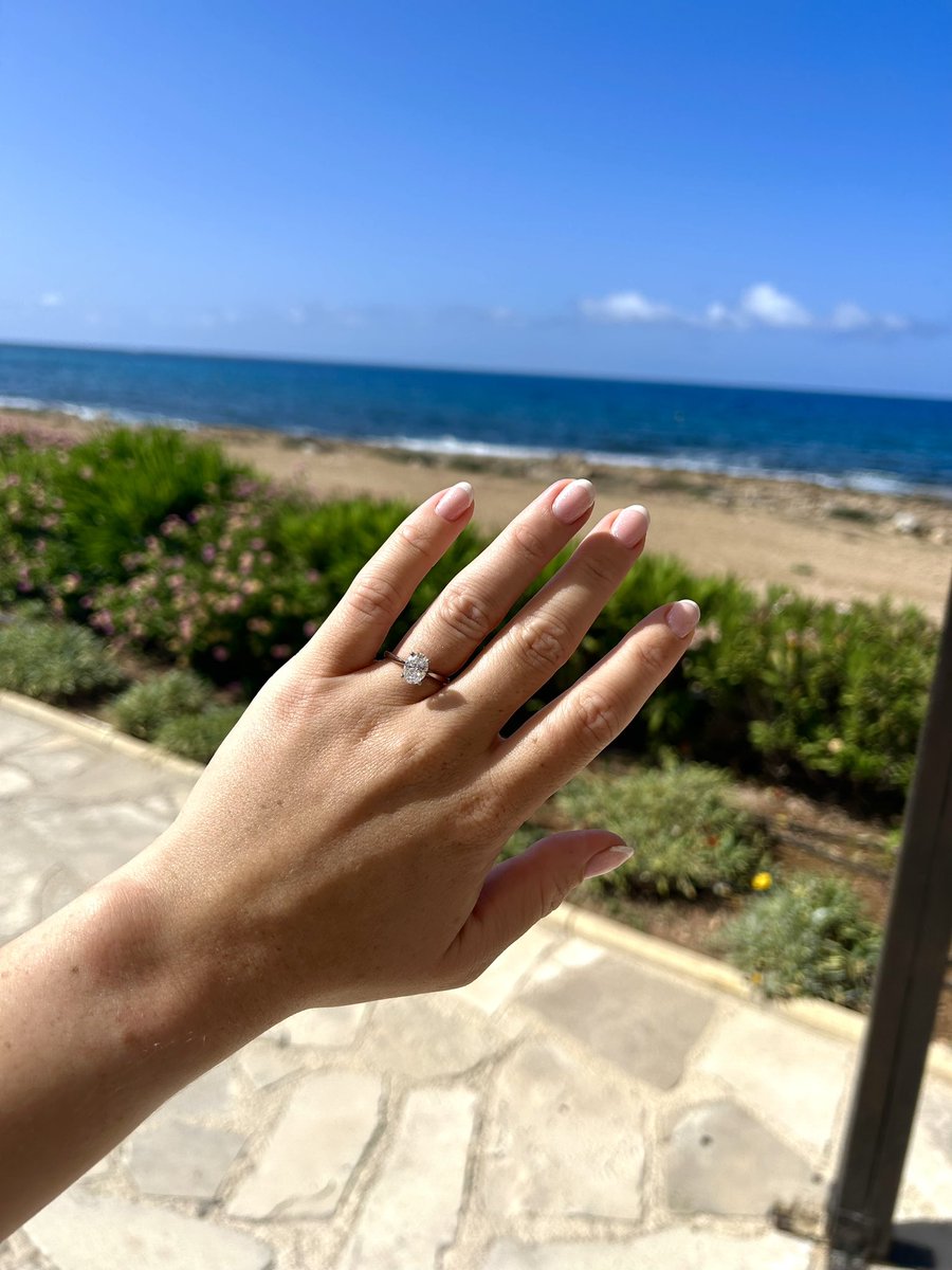 Miss Weaver PE tweet media