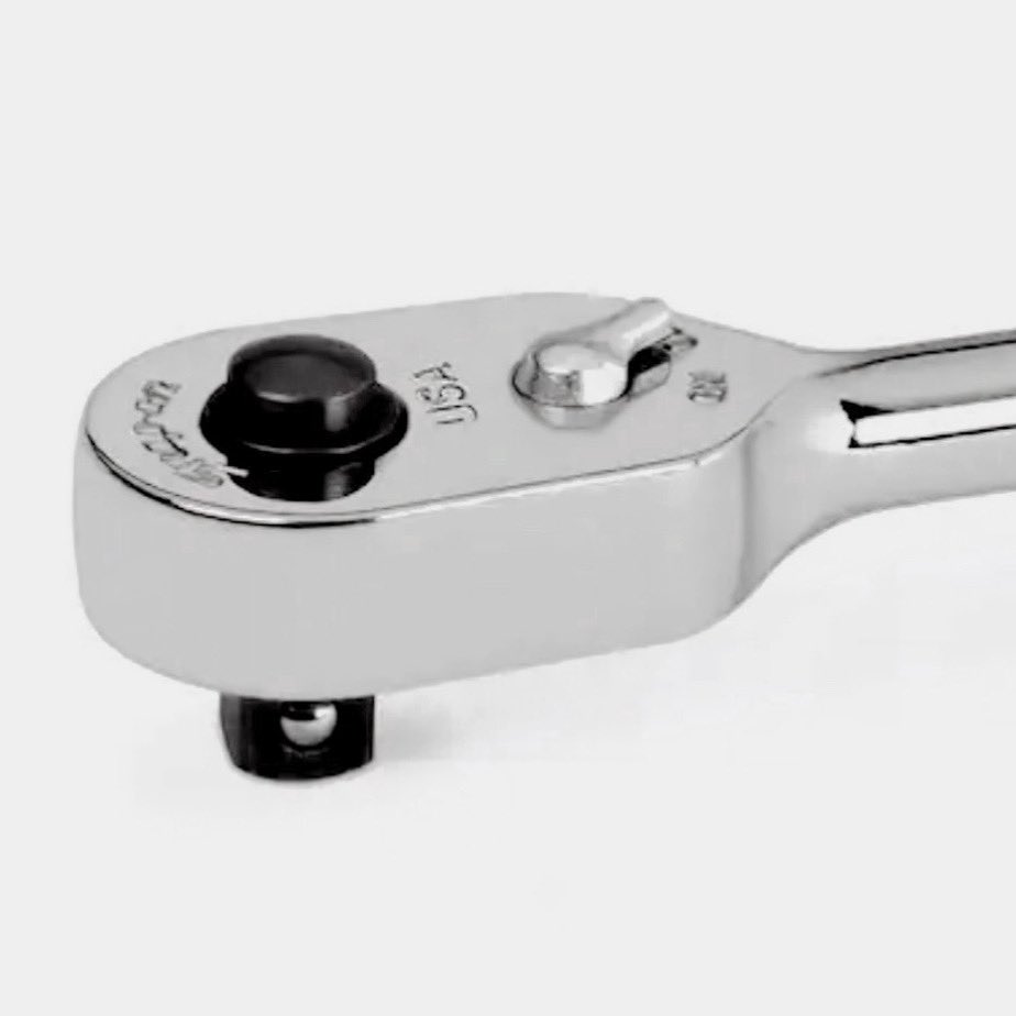 roberts_customs's tweet image. Introducing the holy grail of ratchets – the Snap-on masterpiece! 💥🔧 Behold the precision, durability, and undeniable quality of this iconic tool 💪💙 #SnapOn #Ratchet #ToolGoals #QualityCraftsmanship #DreamTool