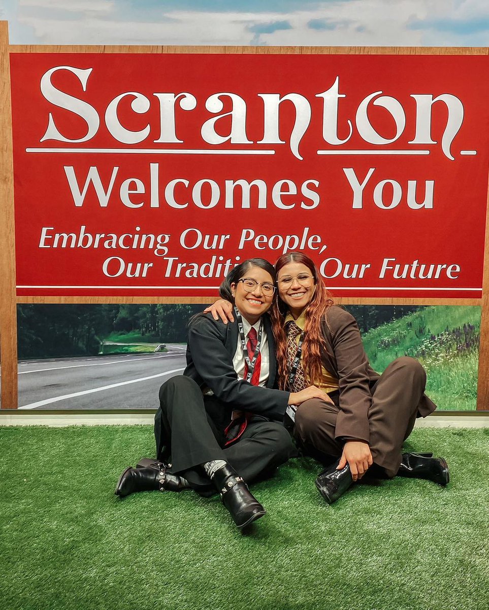 theofficeexp's tweet photo. Be the best man, woman, or child to ever run this branch at The Office Experience ➡ https://t.co/xTroz1TS6X https://t.co/ALvSfMtl63