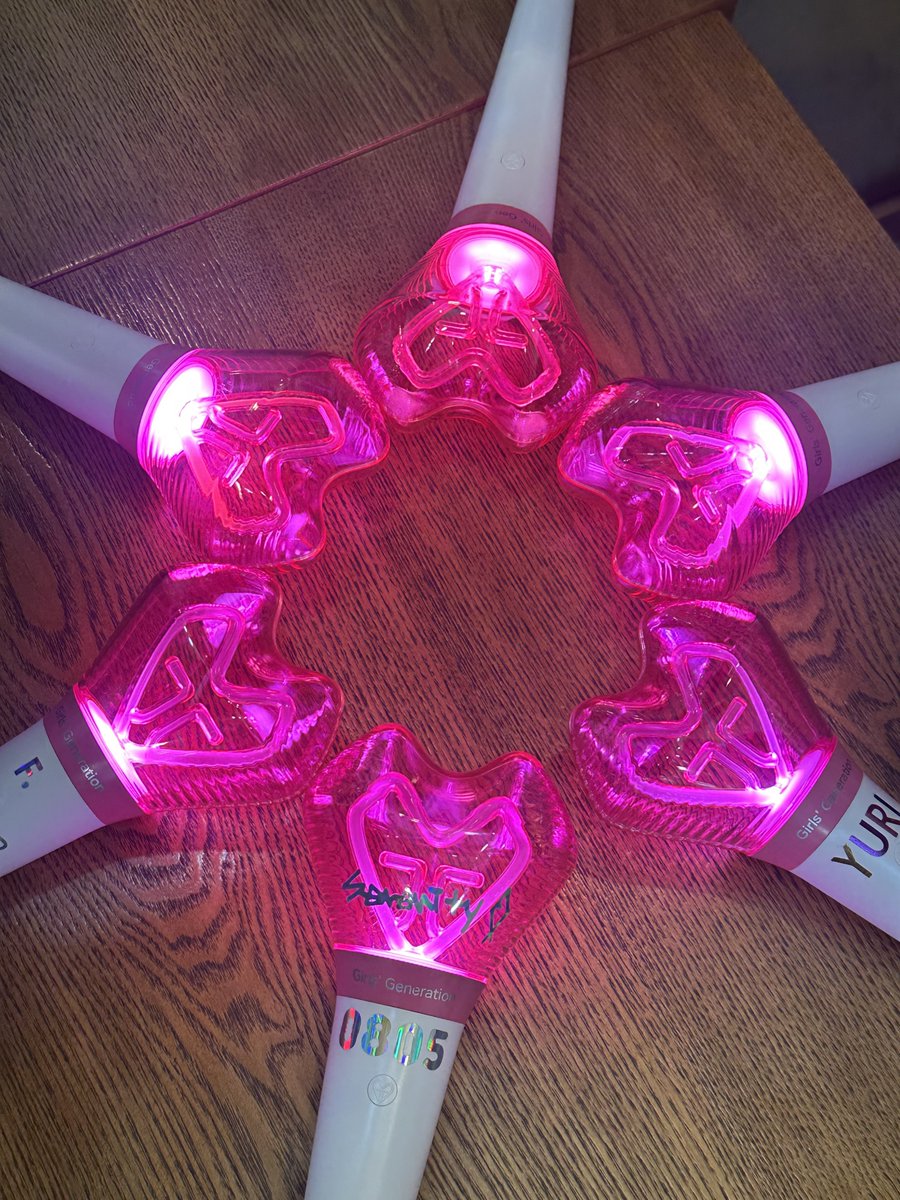 퀸덤 퍼즐 녹화 진짜 역대급으로 개힘들었으나
언니 얼굴로 에너지 얻고 왔다💕