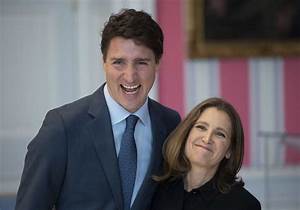 Would you trust this clown face @JustinTrudeau or this smug face @cafreeland with your personal finances/savings? Anyone with a brain would say no. So why would you trust them with the nation's finances and future? #LiberalsMustGo #TrudeauMustResign #LiberalCorruption #UNAgenda