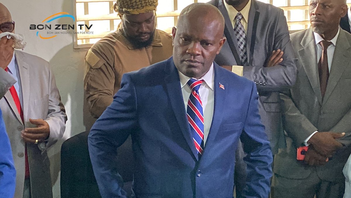 Nouvo komisè Gouvènman potopwens lan enstale jodi lendi 29 me an  nan tet Pakèt potopwens aprè Jacques Lafontant te fin jwenn revokasyon l nap raple non nouvo komisè an se Jean Elde Guilaumme