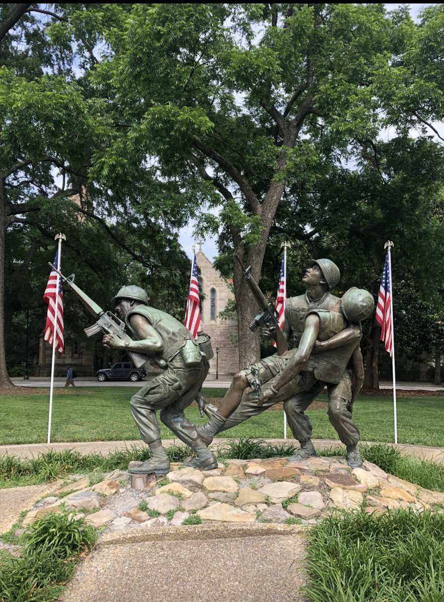 Today, we gratefully remember and honor the brave women and men who served and made the ultimate sacrifice to secure American freedom at home and abroad. #MemorialDay

📷: The NC Vietnam Veterans Memorial, State Capitol grounds. Dedicated 1987