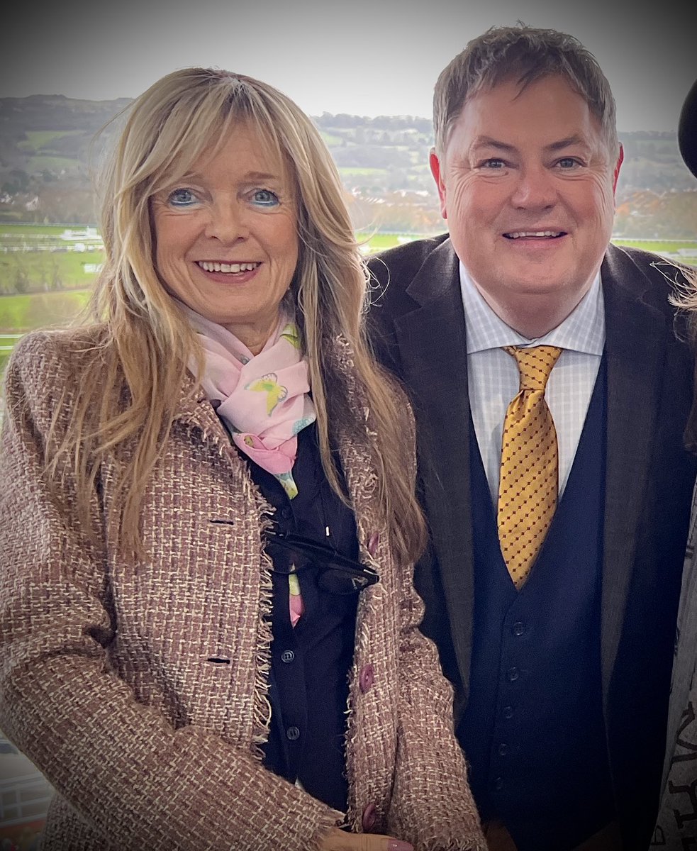 Mike Brewer tweet media