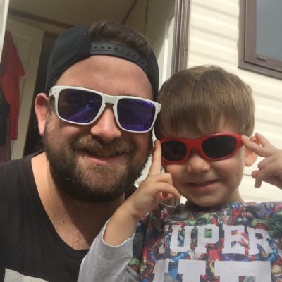 AndyHill85's tweet photo. Was taken down for some reason, but me and the boy is this pic is one of my favourites  #NewProfilePic https://t.co/KTEtwUhJ6K
