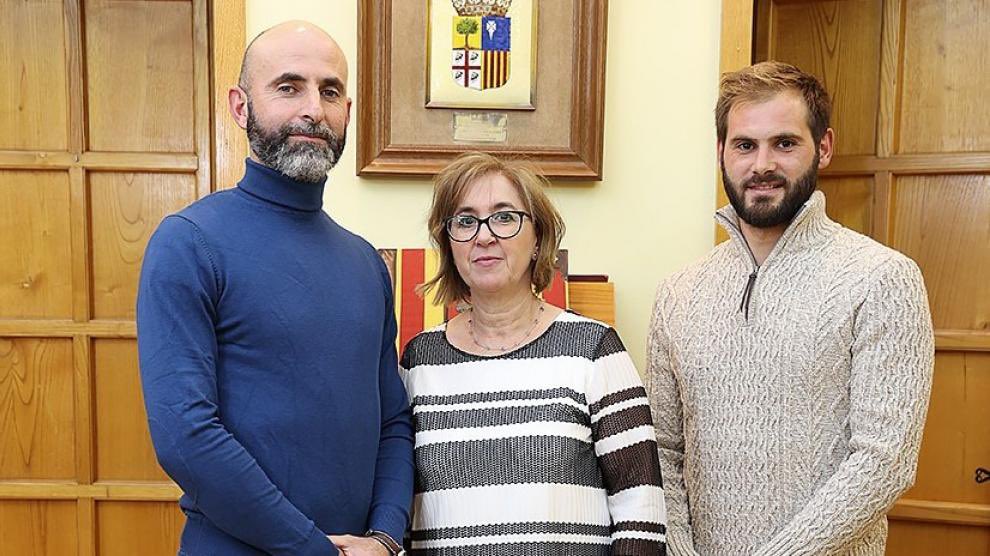 Jaca_Jacetania's tweet photo. Elena Betés concejala electa por el PAR de Jaca:

“Los que nos pedían cambio no nos han votado. El PSOE no nos quiso con tres concejales y ahora con uno sí”

¿Está culpando a los jaqueses de no votarle? ¿En serio?

¿Dónde está la autocrítica?

LOS JAQUESES HAN VOTADO https://t.co/W8UgeuGkao