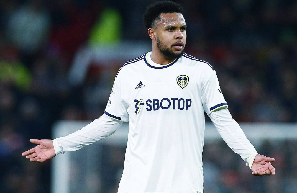 Weston McKennie leaves Leeds having ended on the losing side in 13 of his 20 appearances, a 65% defeat percentage which is the worst of any outfield player to have played at least 20 times in the club's history (all 458 of them). #lufc