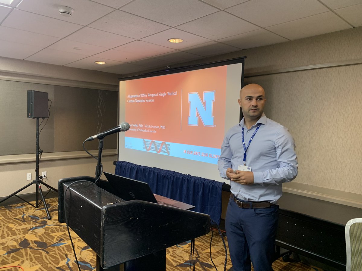 Alignment of DNA-SWCNT from the <a href="/iversonunl/">Nicole Iverson</a> lab! <a href="/nanocarbons/">Nanocarbons</a> <a href="/ECSorg/">ECS</a>