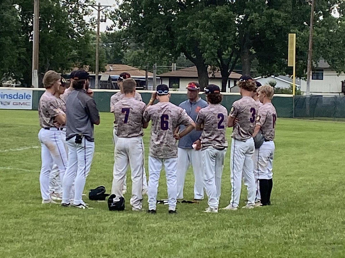 RushmanAngie's tweet photo. @JC_BragerBase Keep working!! ⚔️⚾️⚔️ https://t.co/3UfHUj4qV4