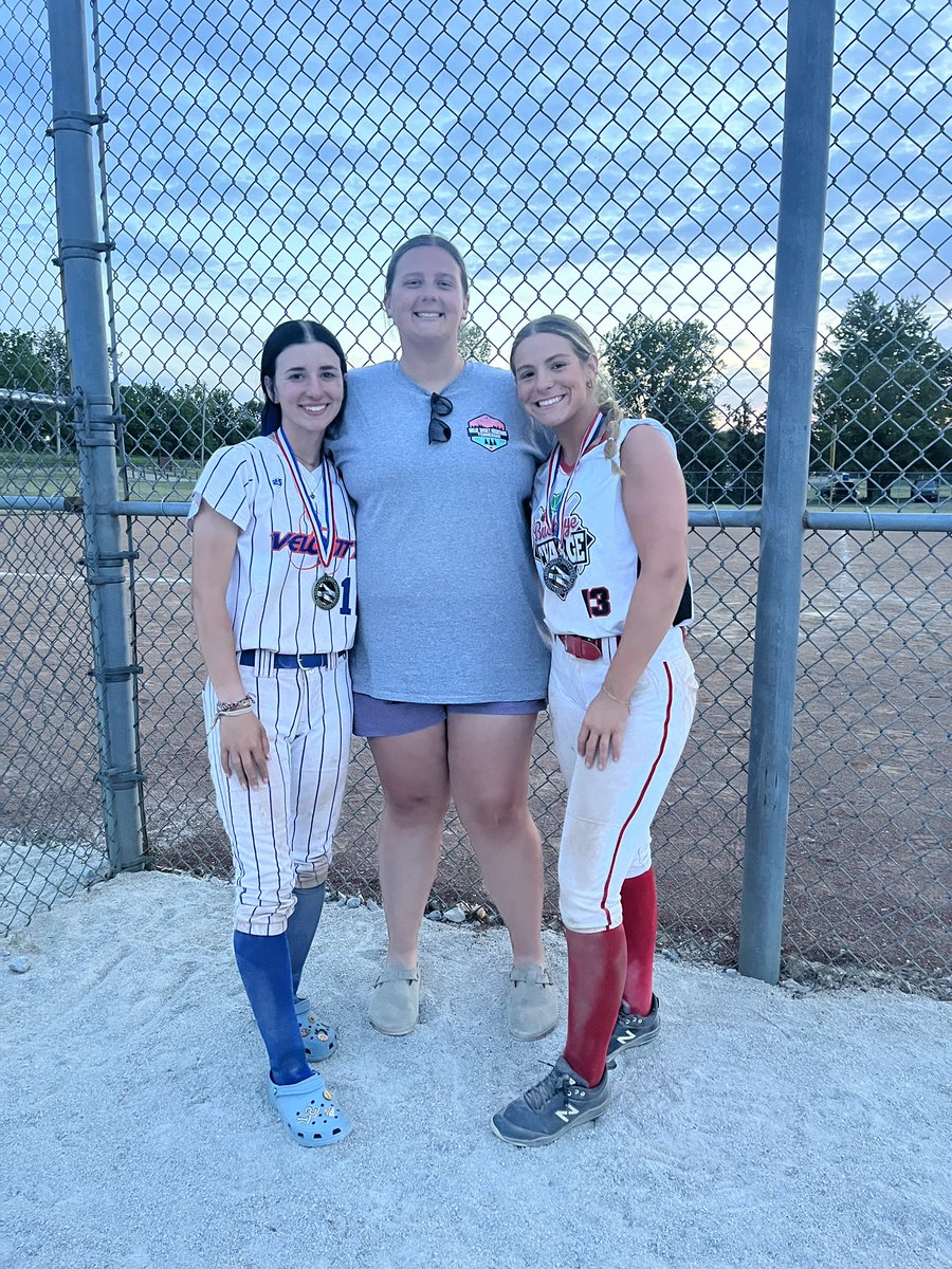 .500 at the plate this weekend to start the summer! Back at it again at the Capital City Showdown in Columbus, OH next weekend!🥎🫶🏻🫶🏻