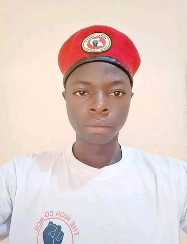 DavidLRubongoya's tweet photo. This morning at the @NUP_Ug office, we interacted with the wife and child of our comrade Haruna Lukyamuzi who was abducted on 14th April from Lubugumu, Ndejje and is still missing. According to the wife, his abductors called and lied to him that they had a job for him, and used that opportunity to take him away. He was held at Kibuye Police for three days. He was then released on police bond, but as he was getting out of the police, he was taken away by heavily armed men moving in a Mark X vehicle. Since then, his whereabouts remain unknown! 

Our Legal and Human Rights desk has been following up his case from the time he was abducted but lacked sufficient details to pursue his case in court. Today his wife swore an affidavit that will be used to file a habeas corpus application for him. We are grateful to everyone who continues to demand for his release and indeed for the release of all missing NUP supporters. The criminal regime continues to abduct our people in order to intimidate, derail and silence voices of dissent. But we remain convinced they will account for each and every crime they have committed against our people. 

#BringBackOurPeople