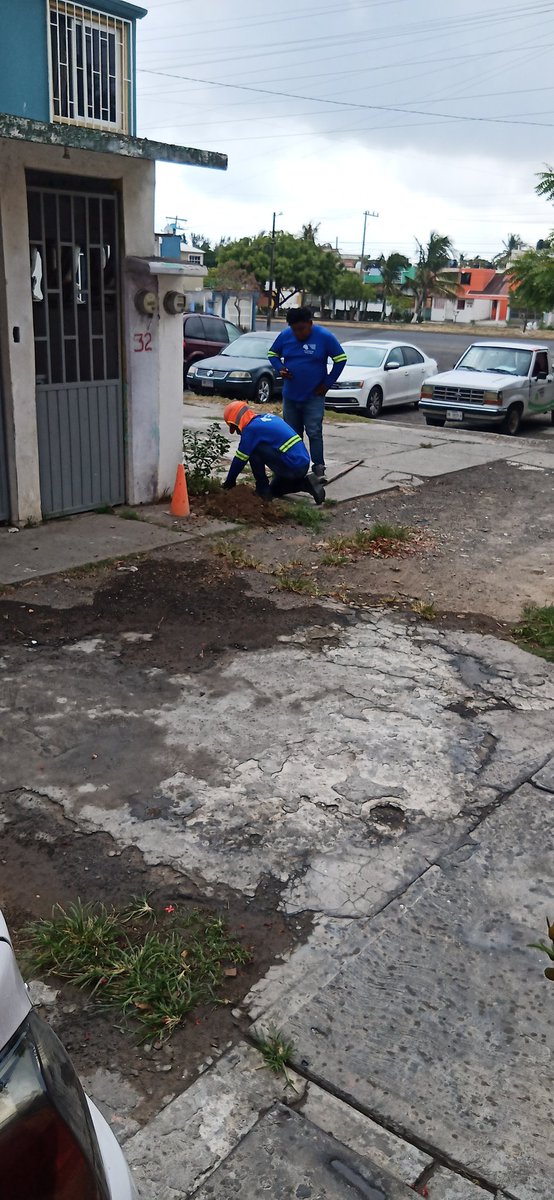 dominos21's tweet photo. Para cortar el suministro están al día, pero el servicio es pésimo no hay agua de más de un mes sin que se llenen los tinacos, grupo más una basura de agua que suministra y el servicio carísimo. https://t.co/4kEy0Fs1sK