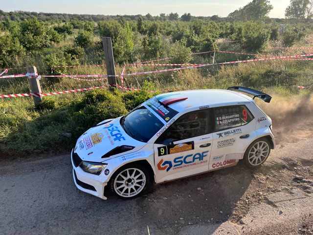 mattiperlecors1's tweet photo. Giuseppe Bergantino: L'audace sfida del Rally del Salento
https://t.co/j2i0z8OLp8
#mattiperlecorse #automobilismo #motorsport #race #cars #auto #motori #rallysalento #CRZ #rally #rallies #berga #superberga #uking https://t.co/oInrt0F5JJ
