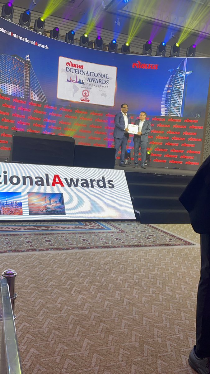 neeleshdxb's tweet photo. #lokmatinternationalawards https://t.co/EWdT9X5shW